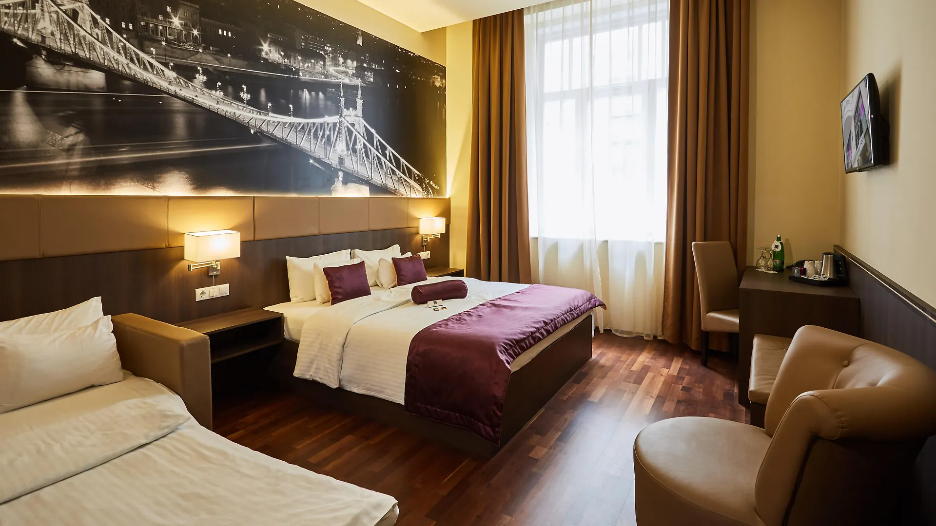 ***  12 Revay Hotel Budapest Ungarn