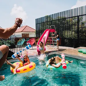 Hotel Cara Cara Kuta Lombok
