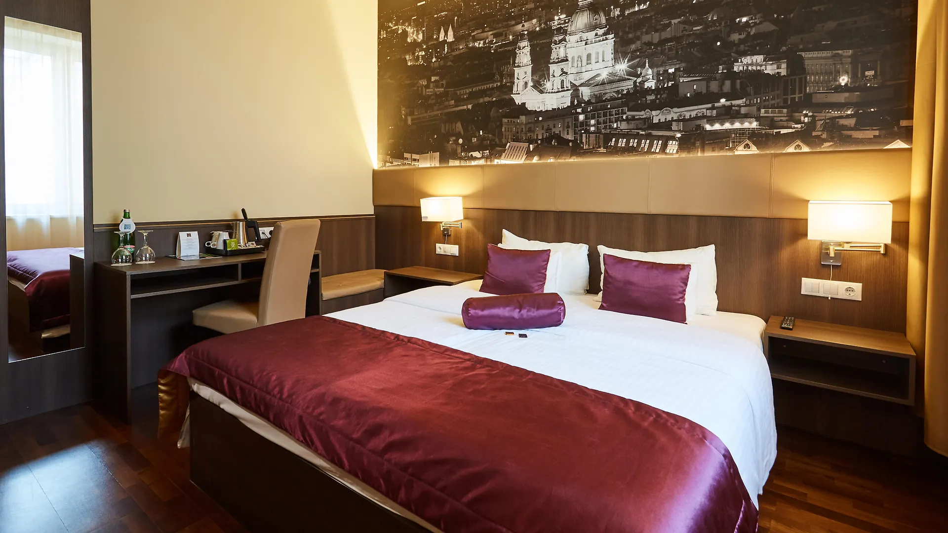 12 Revay Hotel Βουδαπέστη 3*,  Ουγγαρία